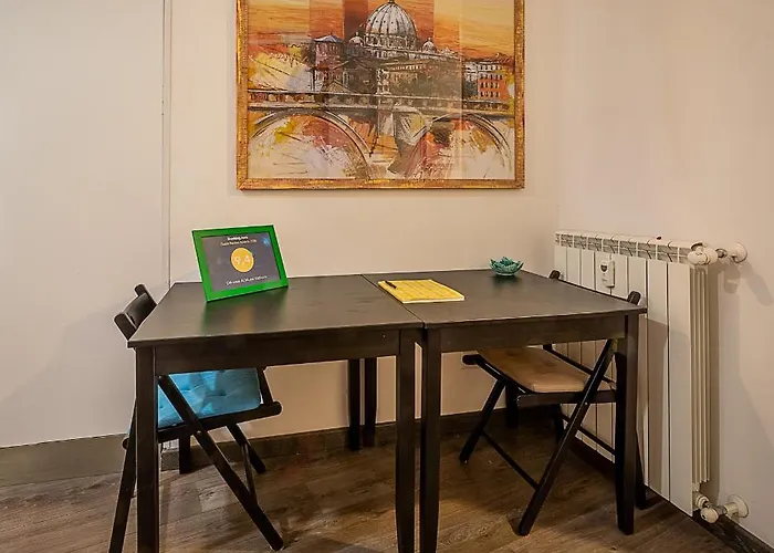 Difronte Ai Musei Vaticani 4* Рим